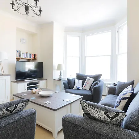 Seashore House Apartment